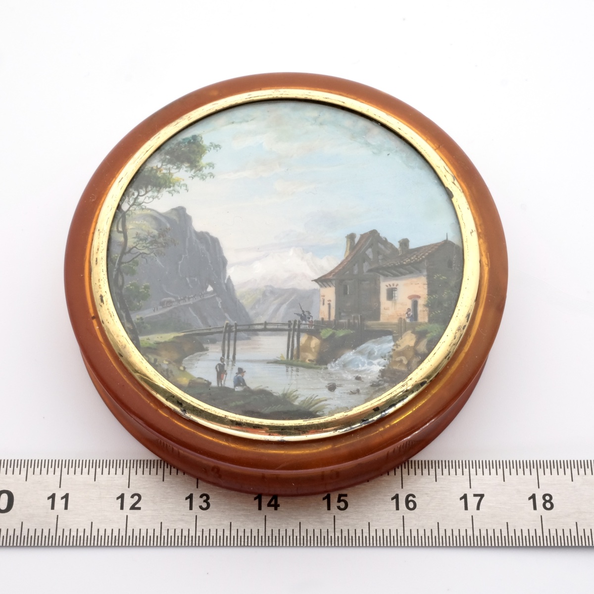 Miniature Blonde Tortoiseshell Box With Animated Landscape, 19th Century-photo-5