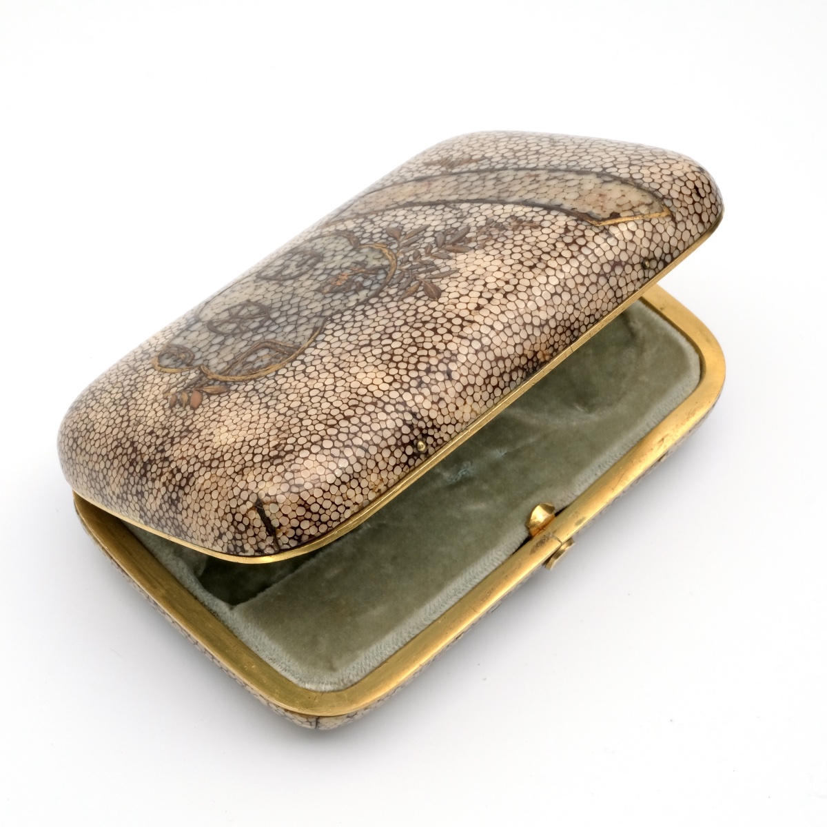 Late 19th-century Japanese-style Lacquered-decorated Stingray Leather Sewing Case-photo-2