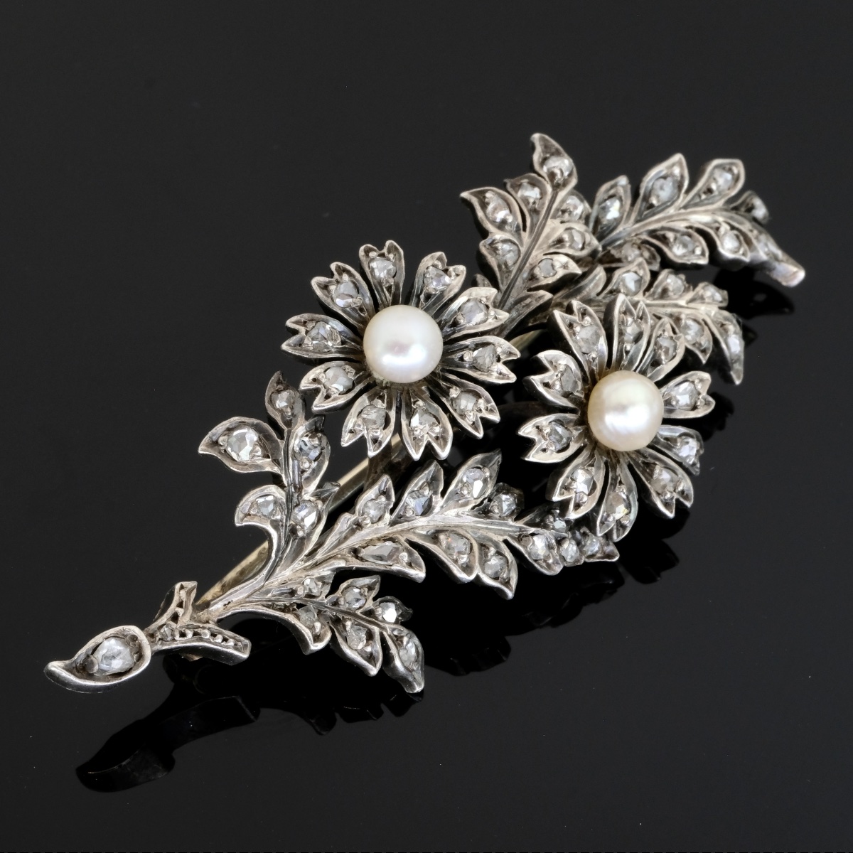 Broche feuillagée marguerites or et argent perles et diamants 19ème siècle -photo-4