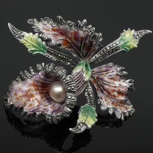 Grosse Broche 1930 Fleur En Emaux Naturalistes Et Marcassites Sur Argent