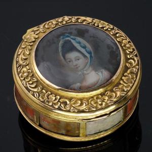 Round Box With Pomponne Cage Mid 18th Century Jasper Tablets And Miniature