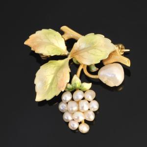 Broche framboise perles or émaillé Art Nouveau début 20ème siècle