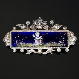 Broche Napoléon III chérubin musicien, Argent Émail et Perles