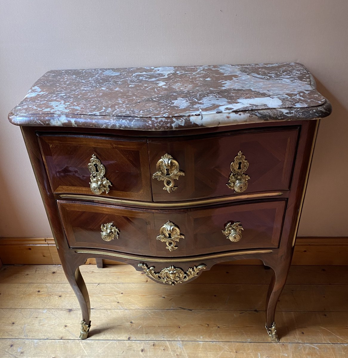 Early 18th Century Amaranth Veneer Chest Of Drawers-photo-7