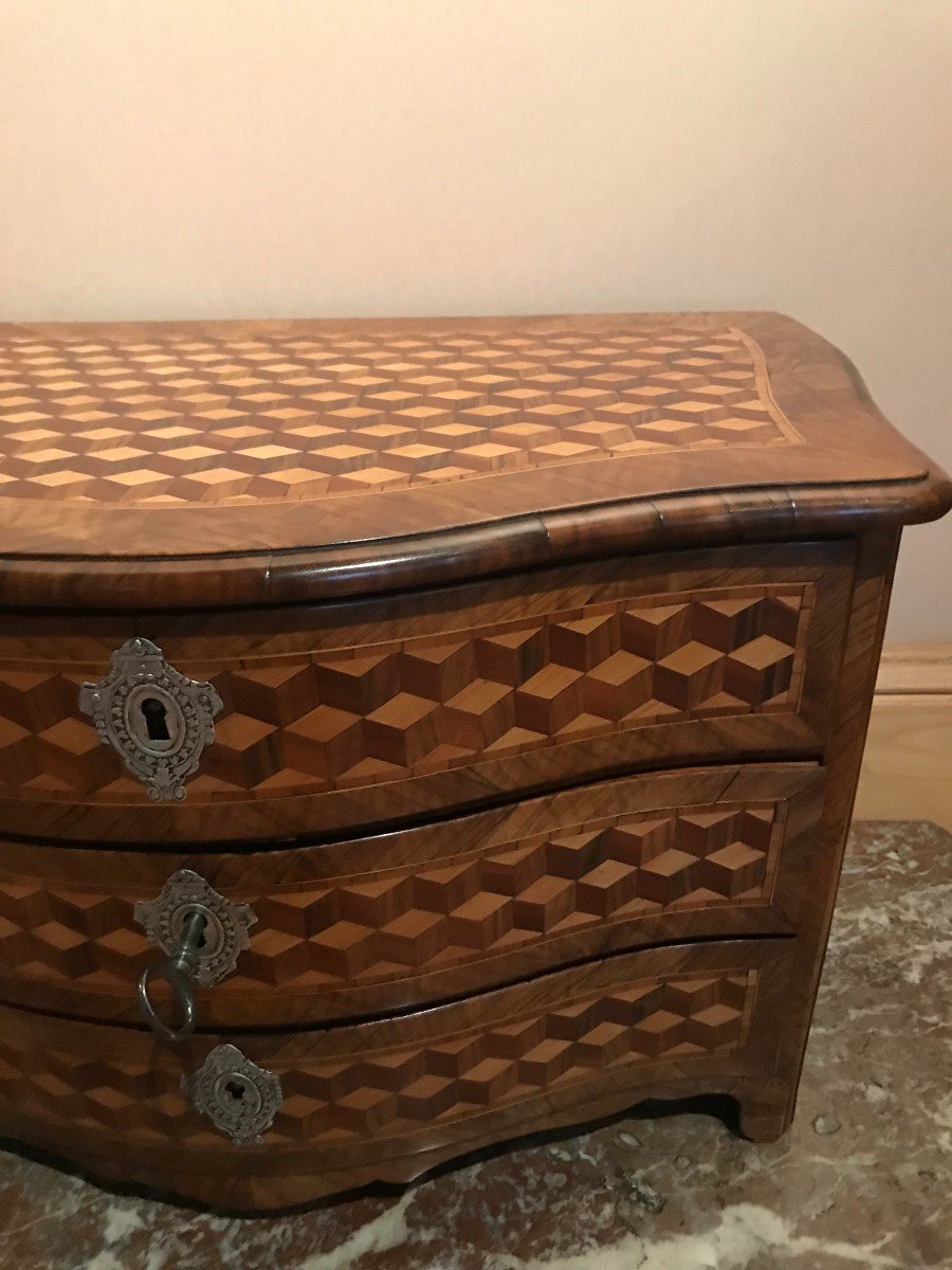 18th Century Commode-photo-2