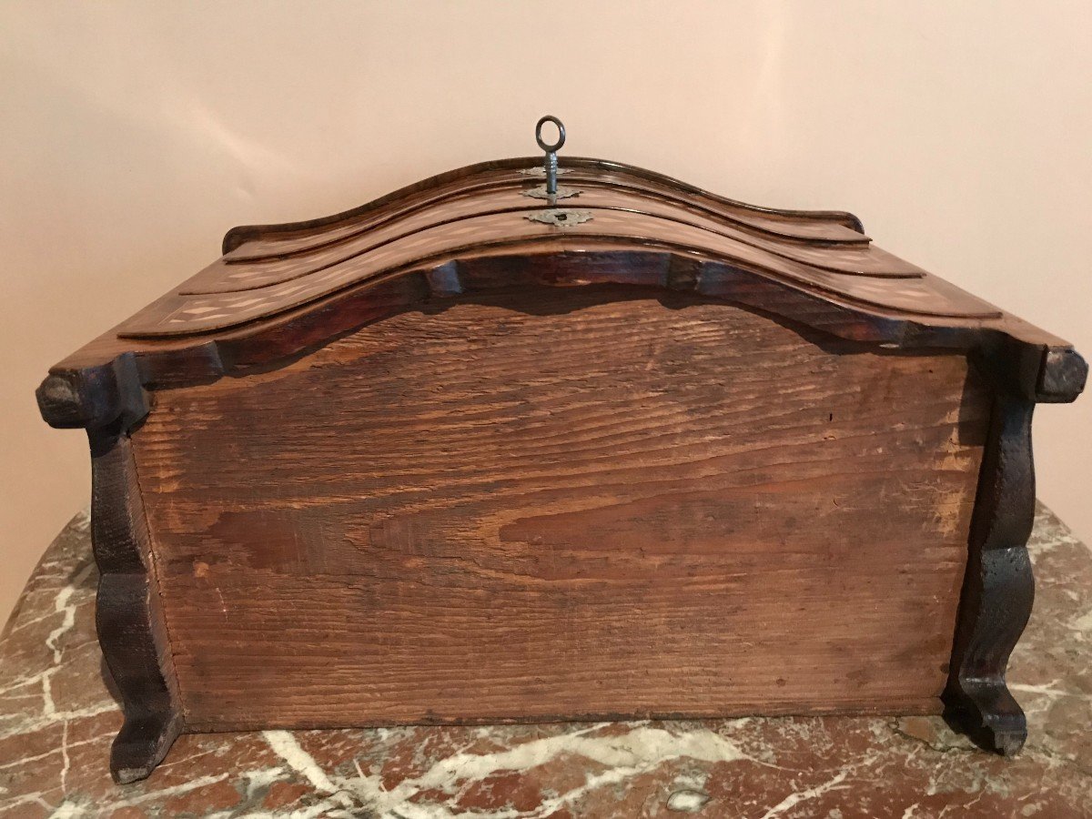 18th Century Commode-photo-3