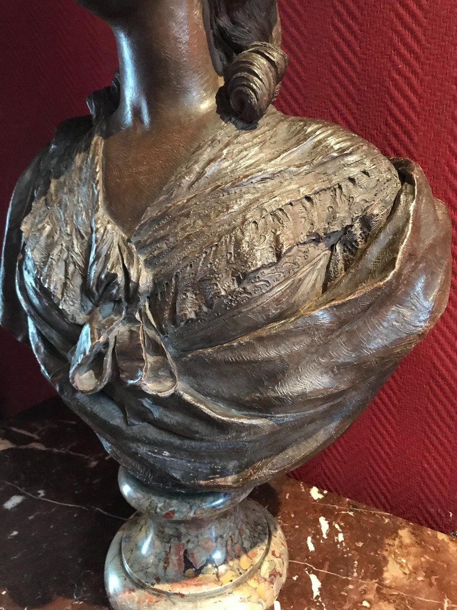 Buste en terre-cuite : Madame De LAMBALLE-photo-4