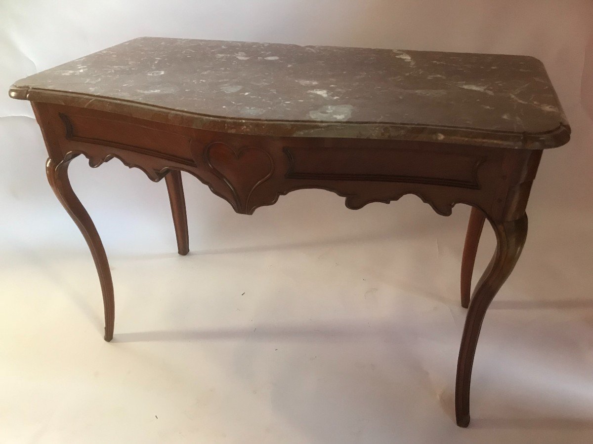 Console  Louis XV à façade galbée ,travail portuaire du XVIIIème siècle