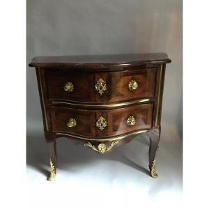 Commode En Placage De Palissandre d'époque Régence