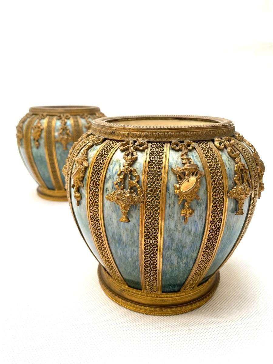 Sèvres, Pair Of 19th Century Gilt Bronze Mounted Earthenware Vases Or Jardinieres-photo-3