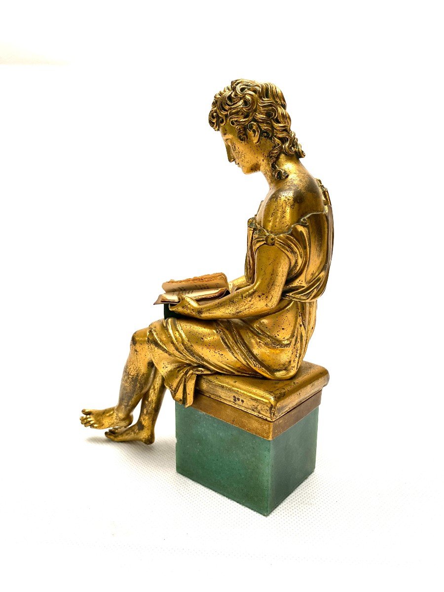 Sculpture 18e  Siècle En Bronze Doré D’une Femme à L’antique Assise Lisant-photo-2