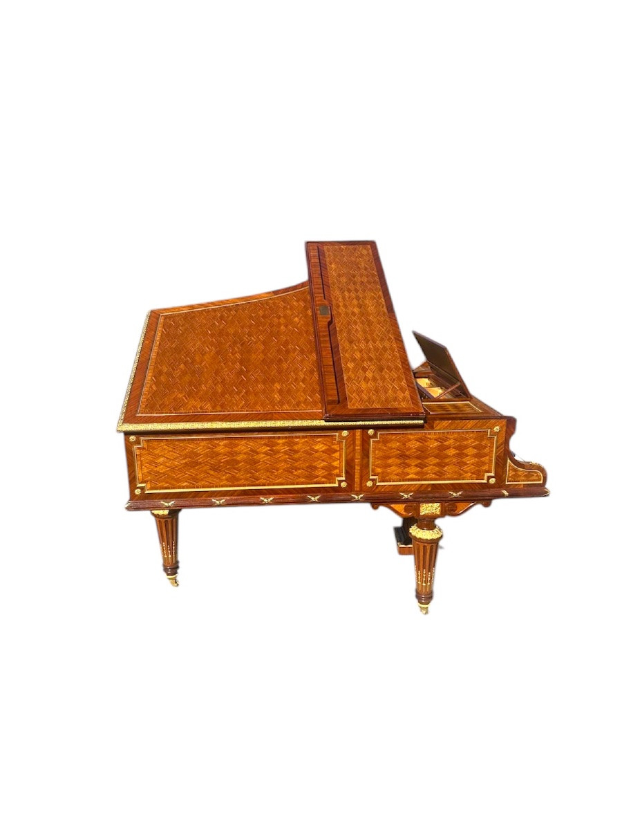Napoleon III Semi-grand Piano, In Satinwood Parquetry With Gilt Bronze Mounts, By Erard-photo-2