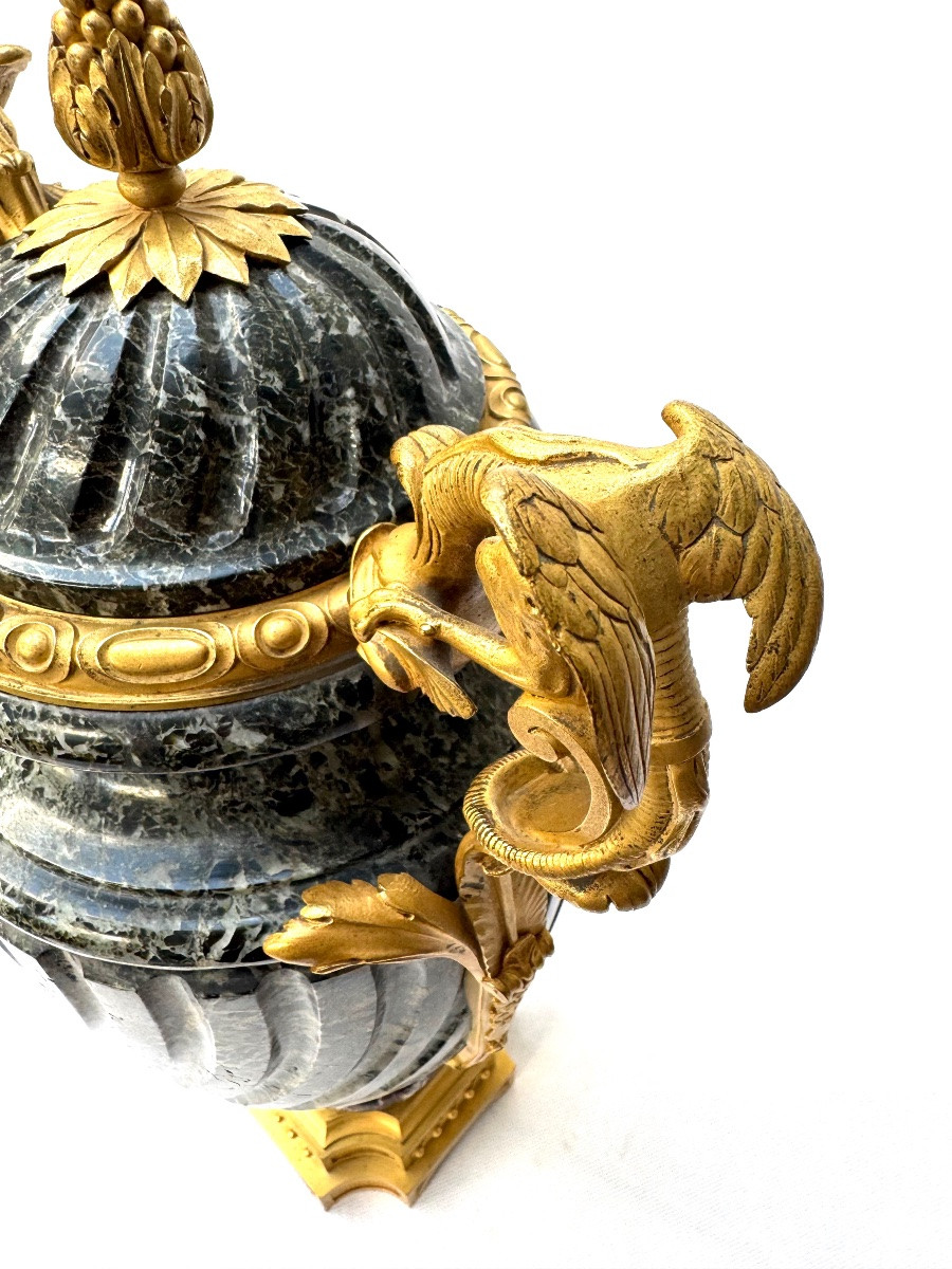Paul Sormani, Grand vase 19eme en marbre et bronze doré aux dragons-photo-3