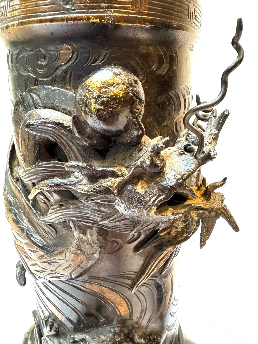 Pair Of Bronze Vases With Dragons And Turtles, Japan Meiji Period (1868-1912). -photo-1