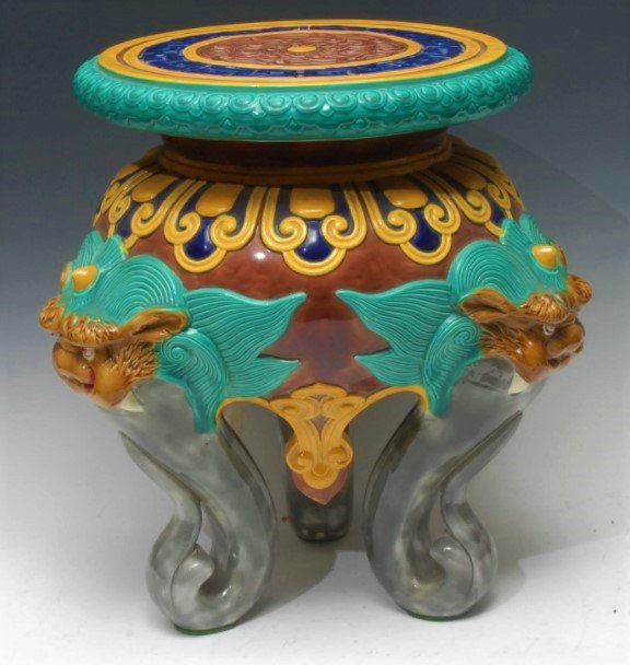 English Early 20th Century Majolica Garden Seat, In The Taste Of Minton Or Brown Westhead Moore & Co