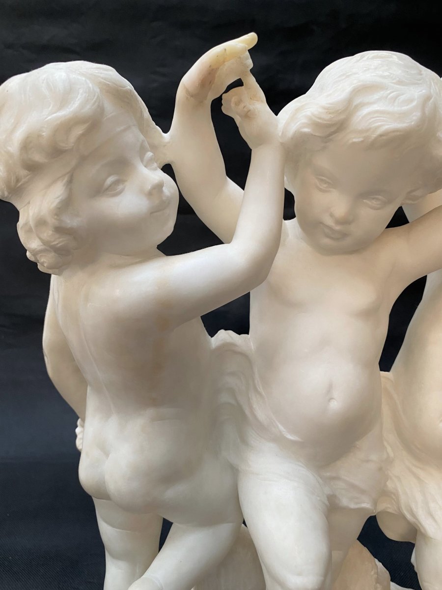 Pugi (Italie, 1850-1915), groupe d'enfants en albâtre-photo-1