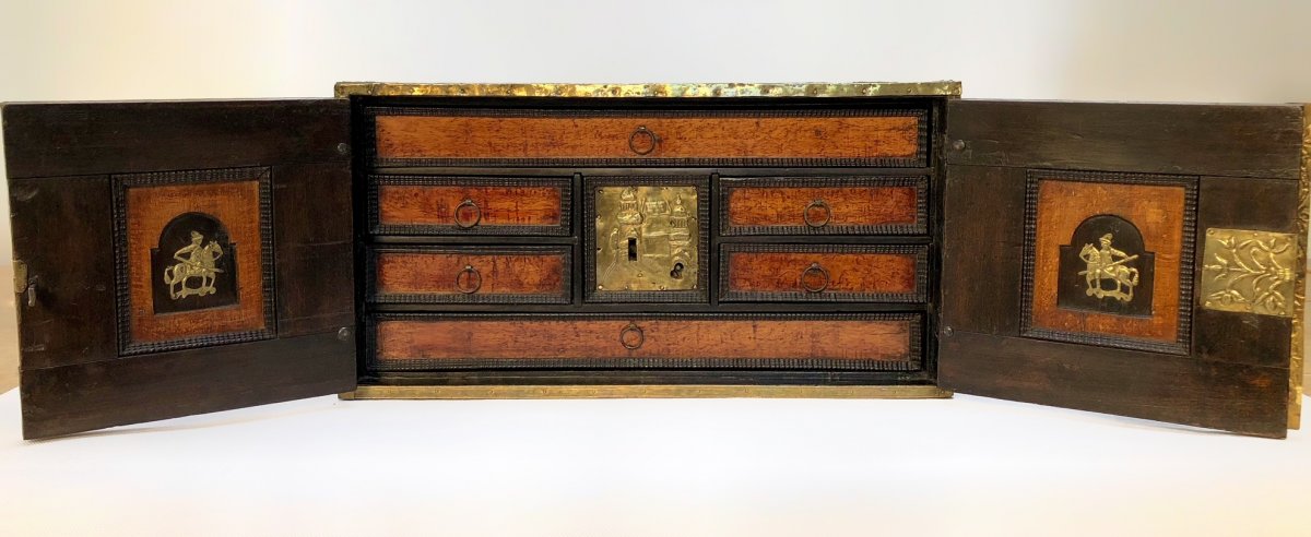 17th Century Northern European Table Cabinet With Secret Drawers-photo-8