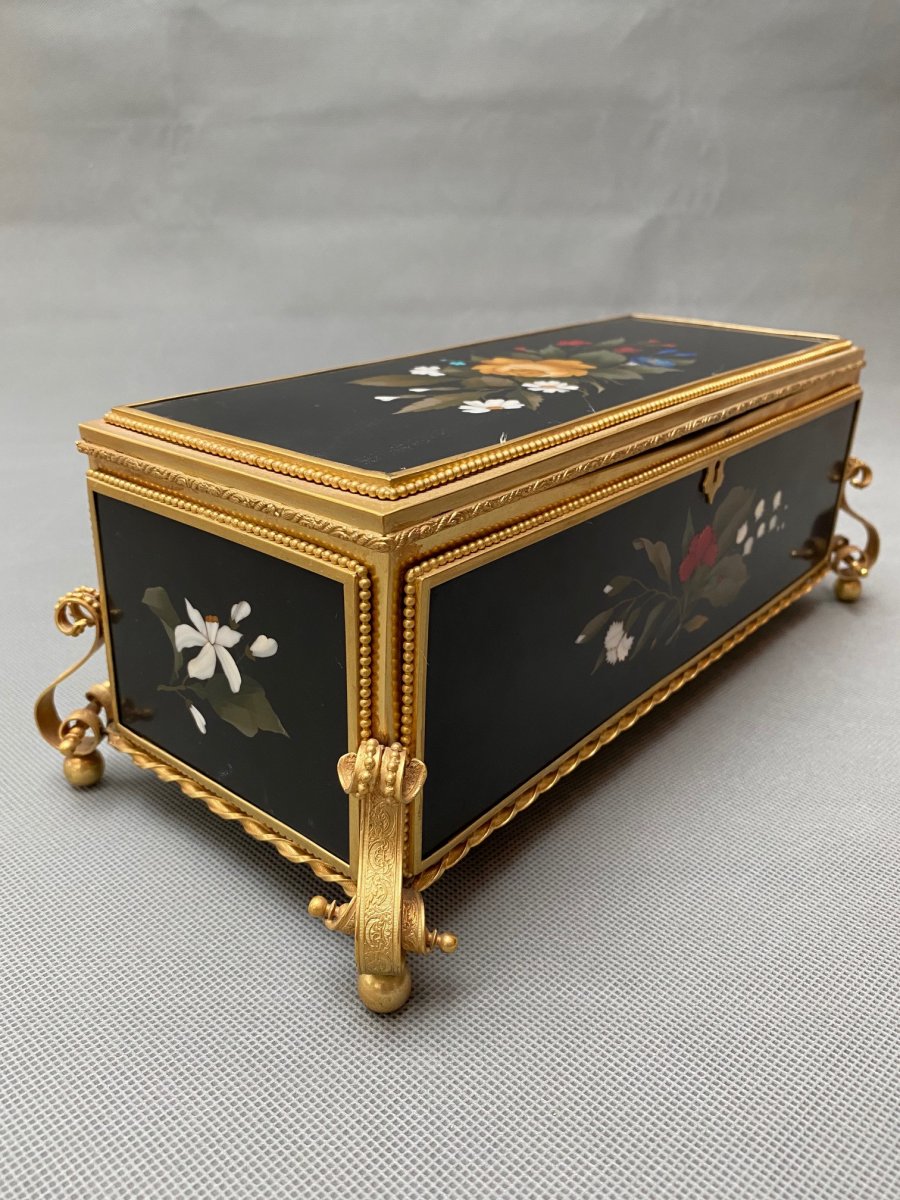 French 19th Century Gilt Bronze And Pietre Dure Mounted Box Attributed To Tahan-photo-2