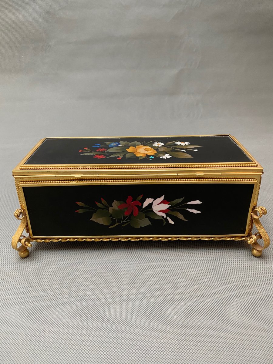 French 19th Century Gilt Bronze And Pietre Dure Mounted Box Attributed To Tahan-photo-4