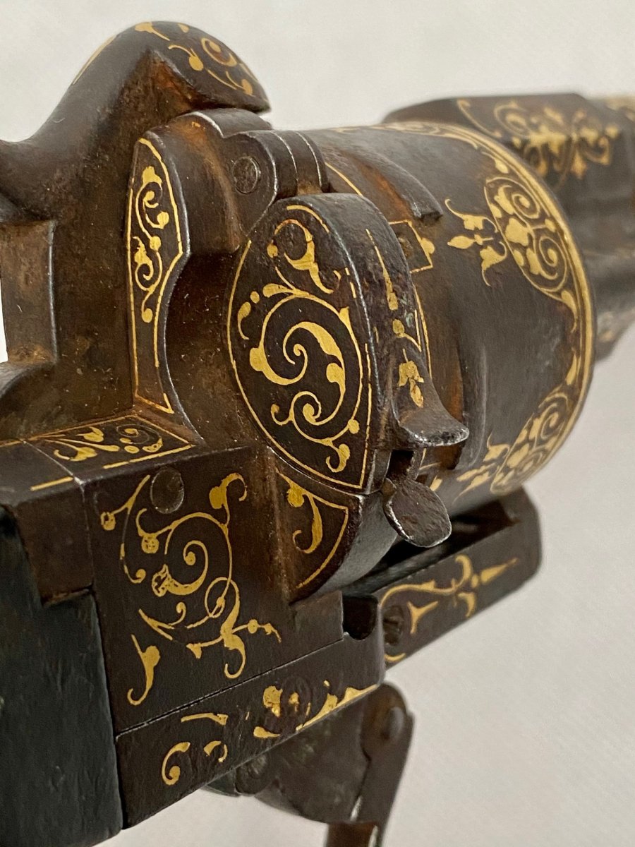 Un Revolver Espagnol En Or Damasquiné Par Zuloaga Daté 1863-photo-4