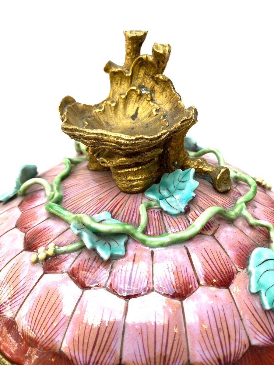 Attributed To l'Escalier De Cristal, Paris, Pot-pourri Vase In Porcelain And Gilt Bronze-photo-4