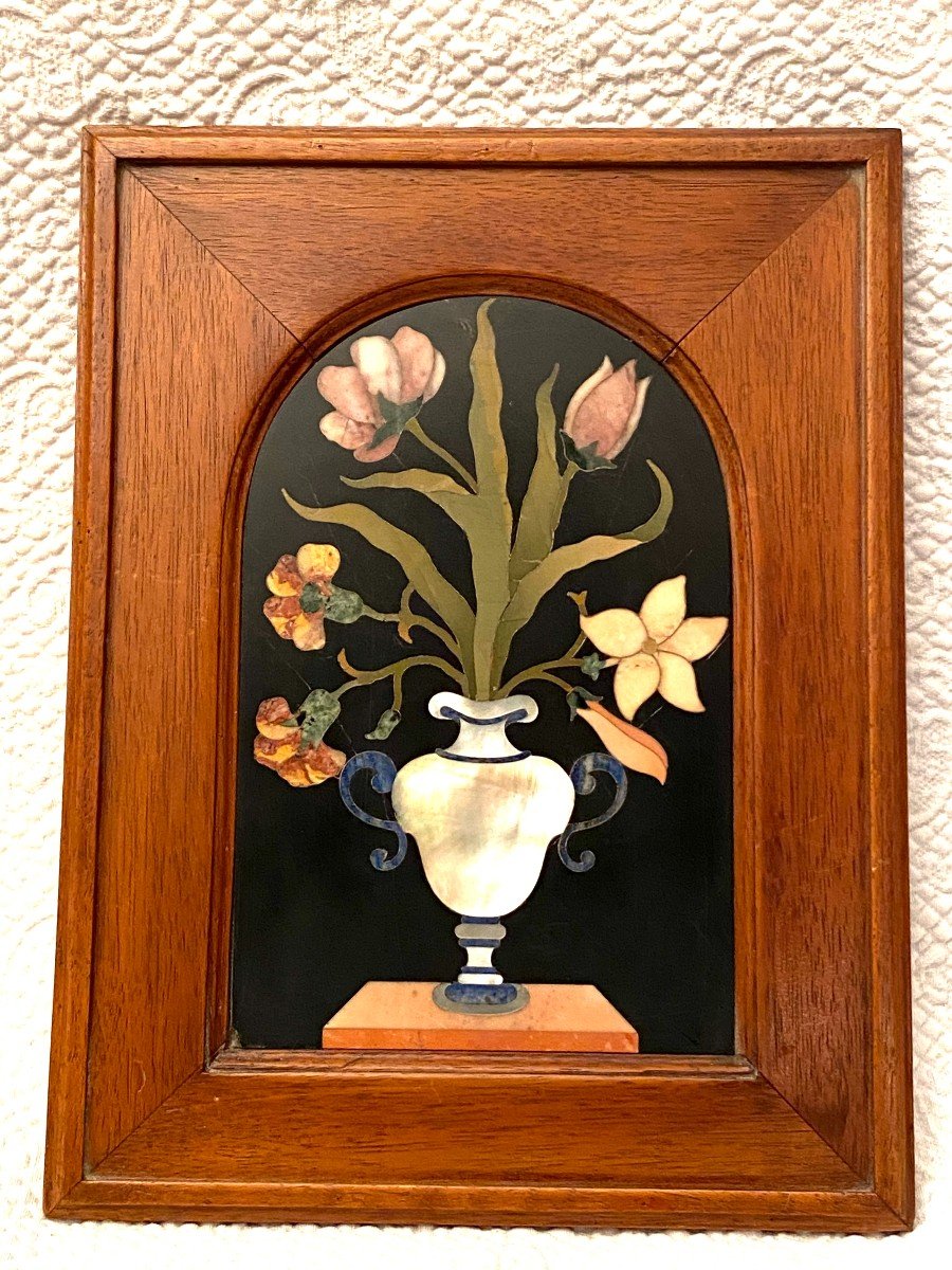Florence 17th Century, Pretty Bouquet In Marquetry Of Hard Stones And Mother Of Pearl-photo-1