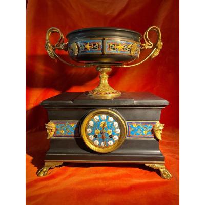 Neo-greek Style Clock And Urn By Ferdinand Barbedienne (1810-1892) And Louis-constant Sévin