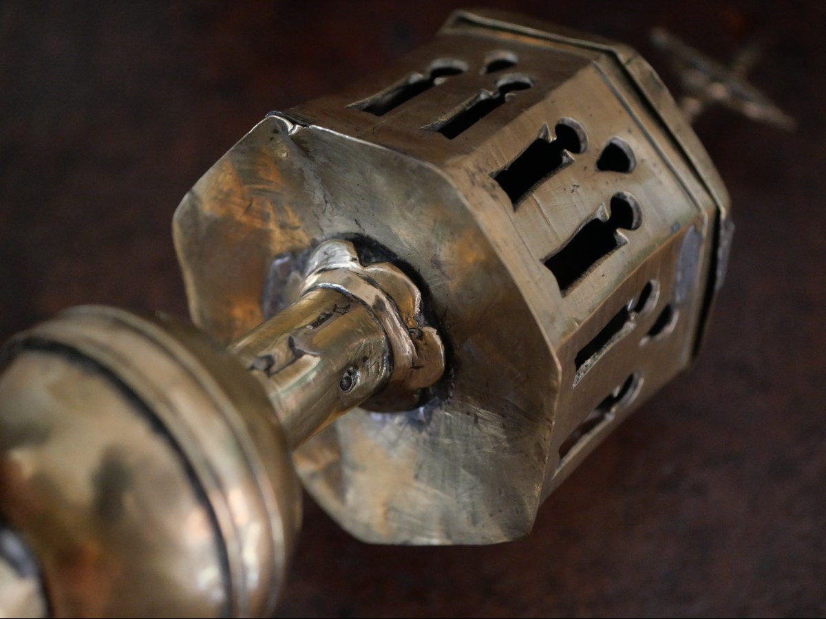 15th-century Monstrance Reliquary – Gothic Art, Rare Medieval Object-photo-1