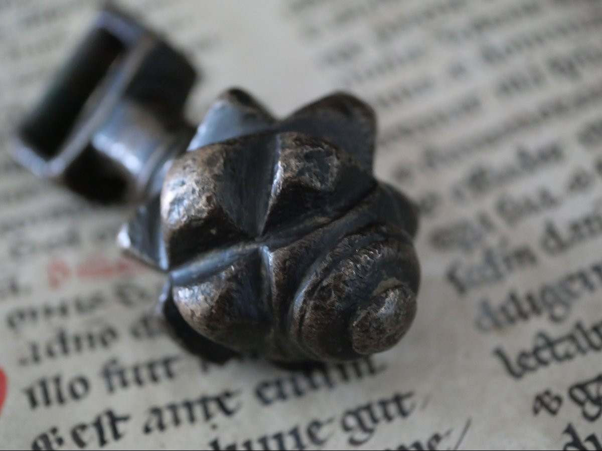 Rare tête de fléau d’armes médiéval – modèle français en bronze, XIIIe-XIVe siècle -photo-3