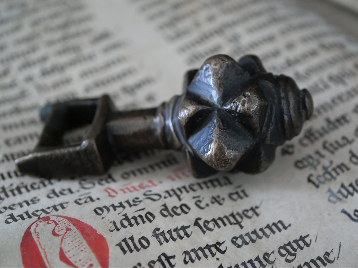 Rare tête de fléau d’armes médiéval – modèle français en bronze, XIIIe-XIVe siècle -photo-4