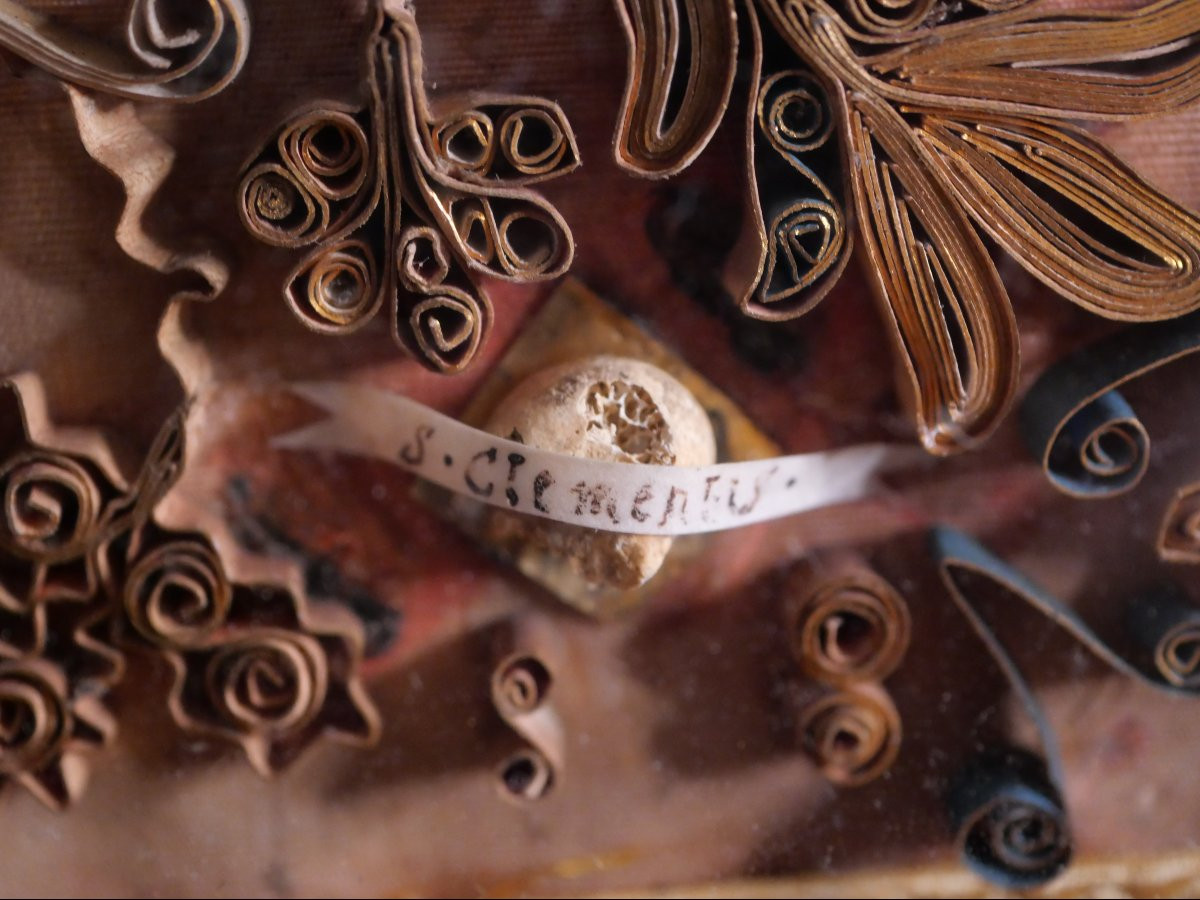 Rare 19th-century Paper Filigree Reliquary – Cardinal Pierre De Bérulle – 8 Relics Of Saints-photo-5