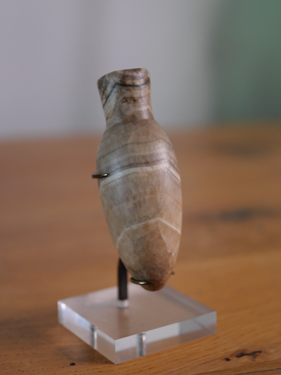 Egyptian Rubbed Calcite Alabaster - Middle Kingdom (c. 2000 Bc) - Egyptology