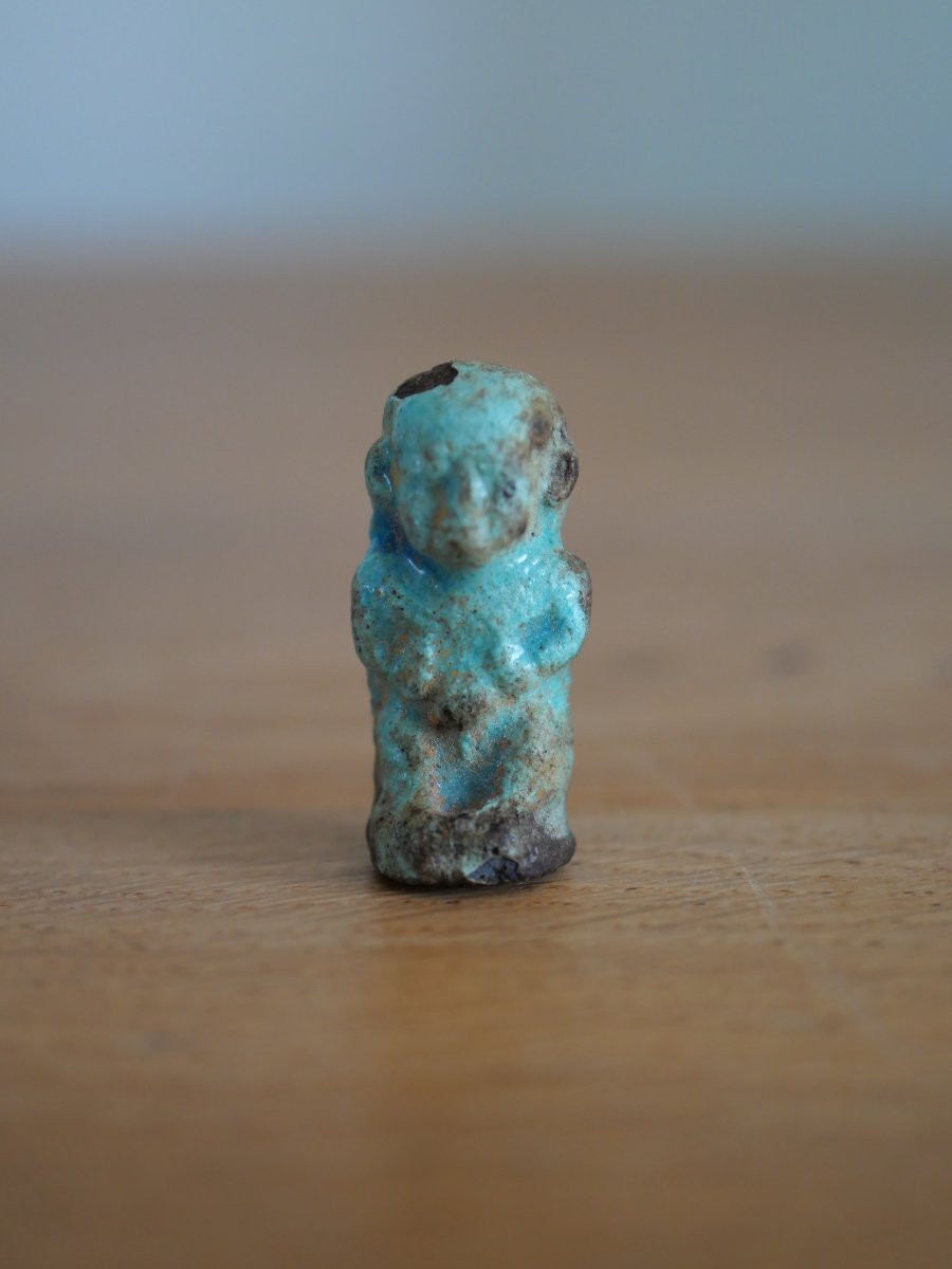 Amulette égyptienne en fritte bleue représentant Ptah-Patèque – Basse Époque, 600-300 av. J.-C.-photo-2