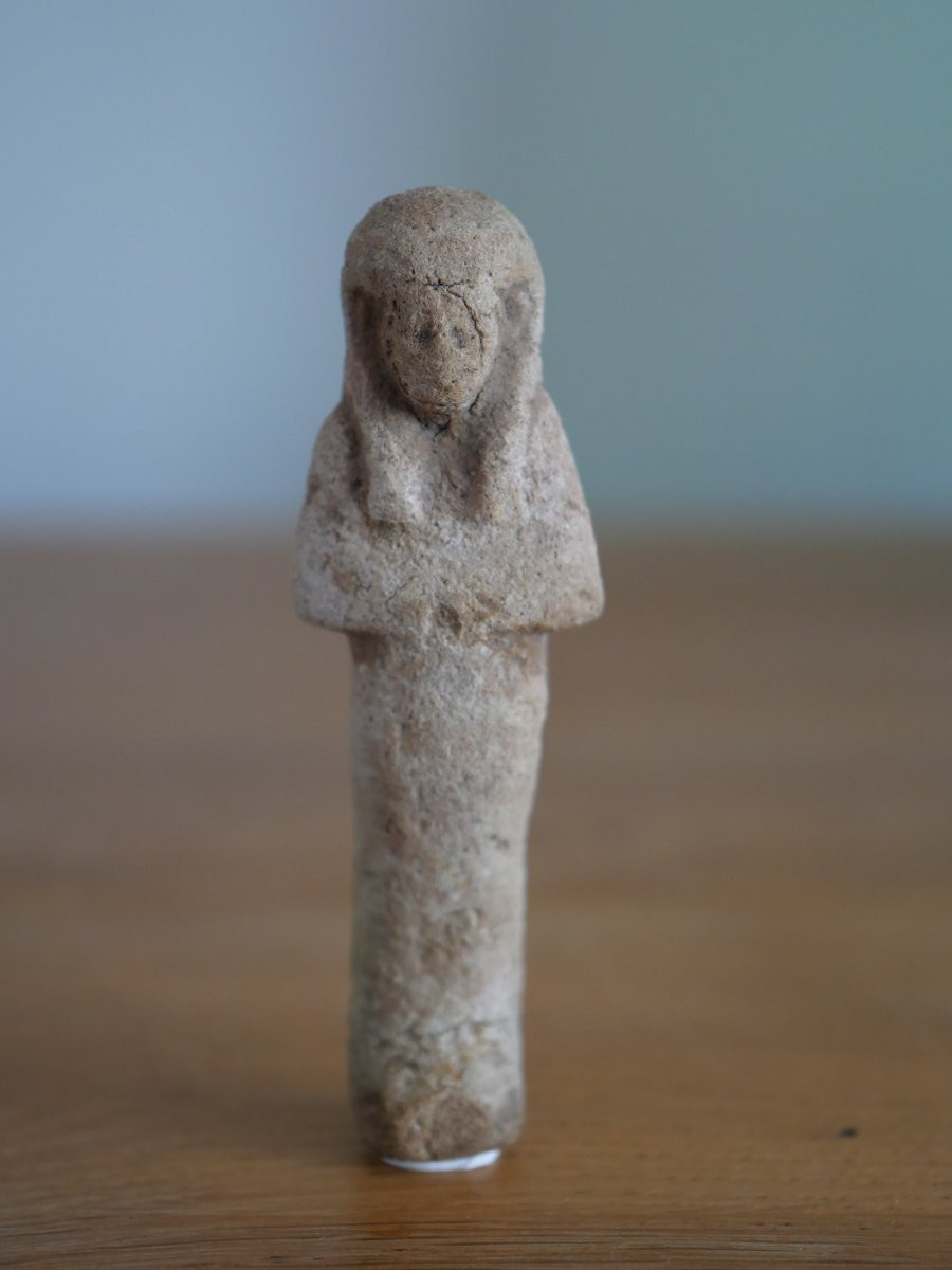 Oushebti funéraire en terre cuite – Égypte, Basse Époque (600–300 av. J.-C.)  9 cm, égyptologie-photo-2