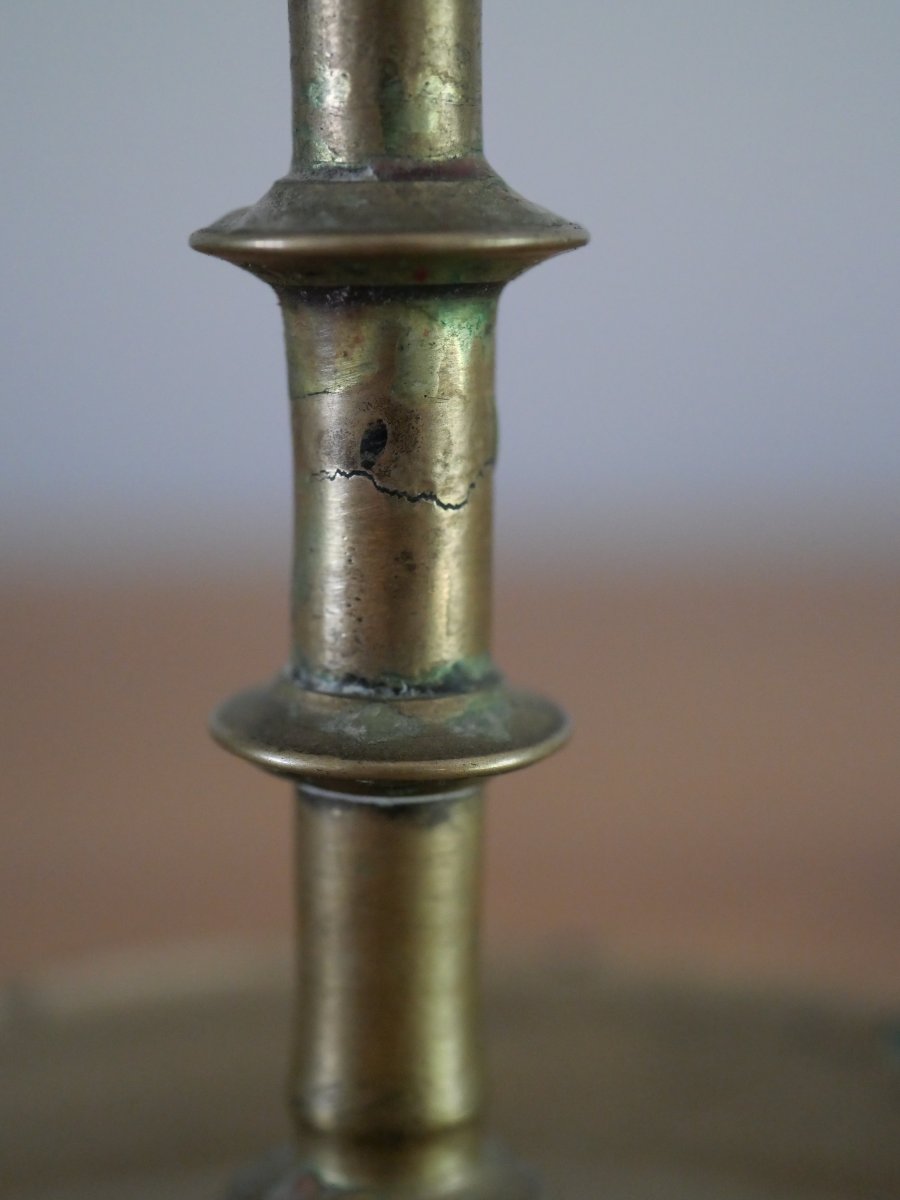 Bougeoir gothique flamand bronze – Fin du XVe siècle – Époque médiévale Moyen Age Haute époque-photo-4