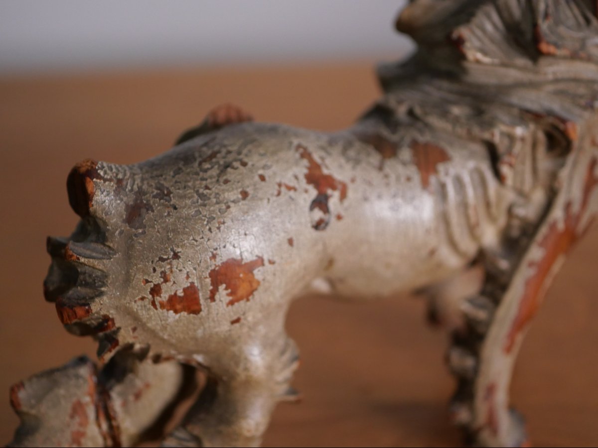 Paire de lions rugissants en bois sculpté – Ateliers italiens, seconde moitié du XVIe siècle -photo-4