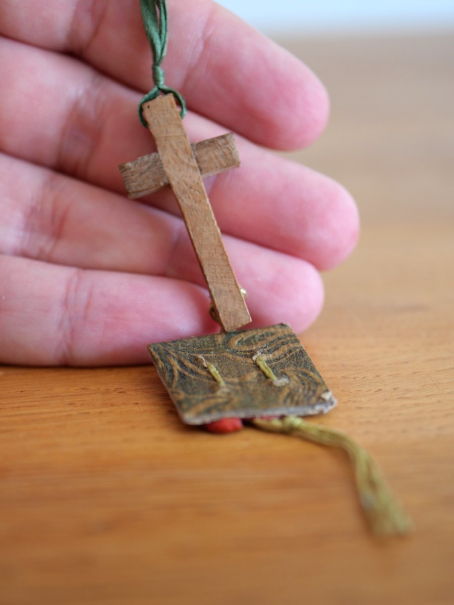 Relique Sainte Jeanne de Chantal – Croix en bois de sa châsse – XVIIIe , Annecy, reliquaire-photo-4