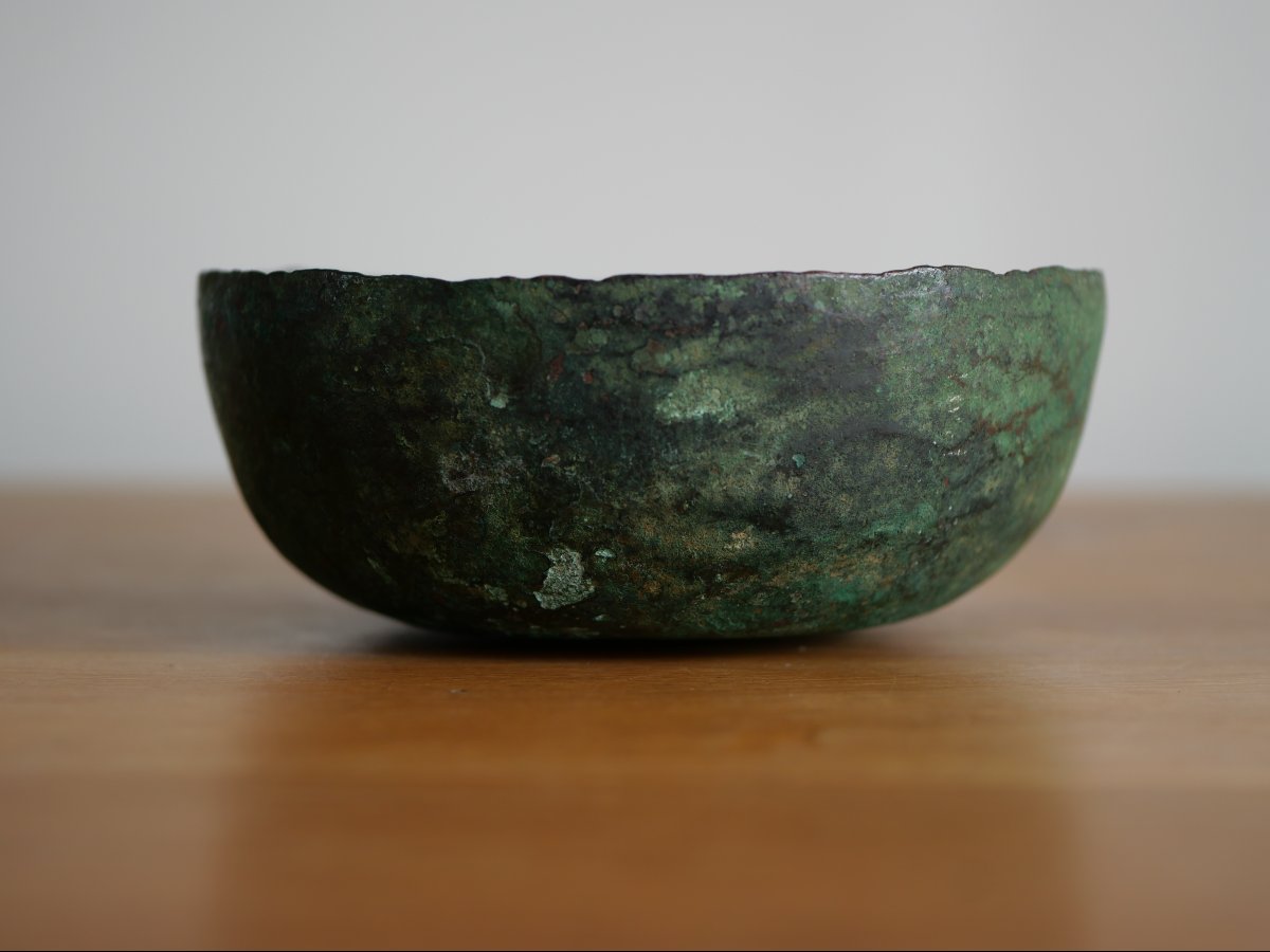 Hammered Bronze Cup From The Sassanid Period, 3rd–7th Century – Archaeology, Iran, Mesopotamia -photo-1