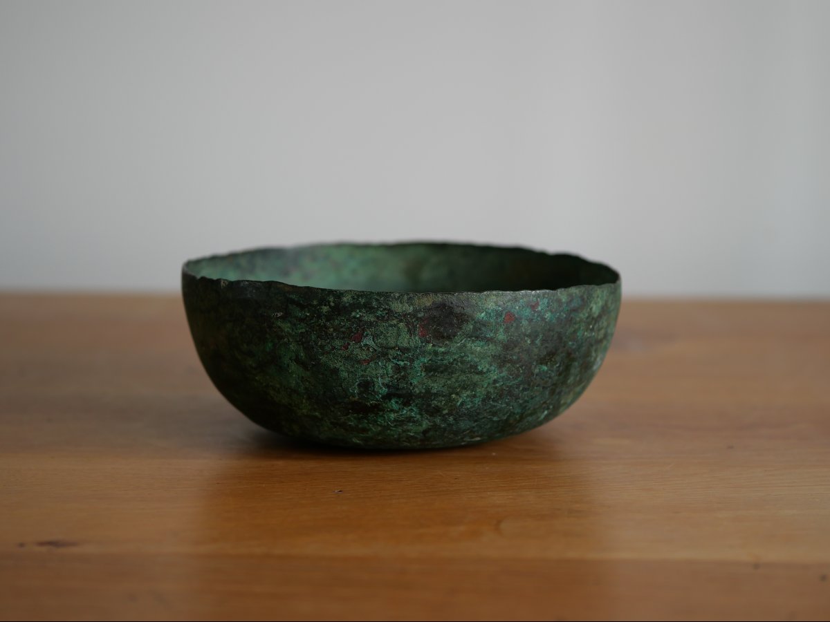 Hammered Bronze Cup From The Sassanid Period, 3rd–7th Century – Archaeology, Iran, Mesopotamia 