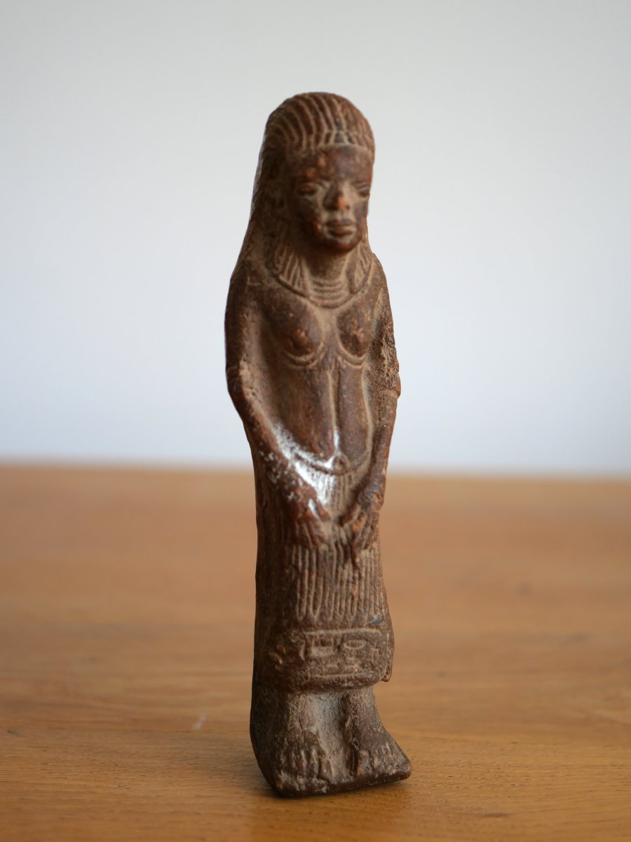 Egyptian Ushabti From The Roman Period, Female Figure In Terracotta, 1st Century A.d. 