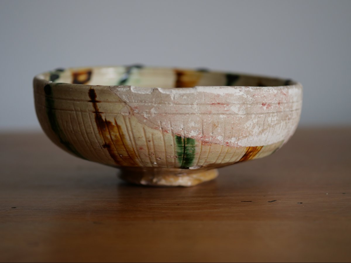 Italian Majolica Bowl With Sgraffito Decoration – Ferrara, Emilia-romagna, Late 15th–early 16th Century -photo-2