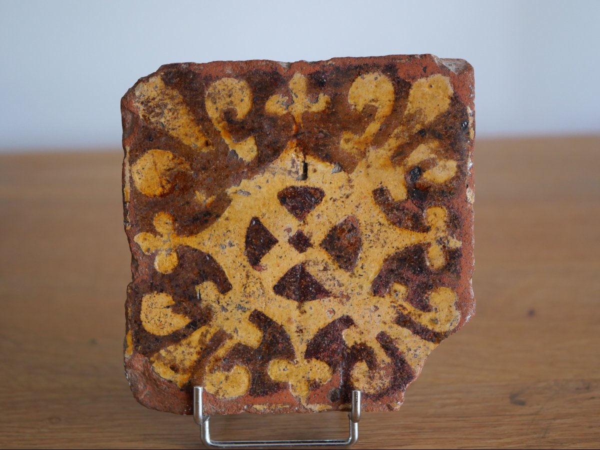 Medieval Floor Tile With A Radial Design – Anjou, 13th Century, Gothic Middle Ages-photo-2