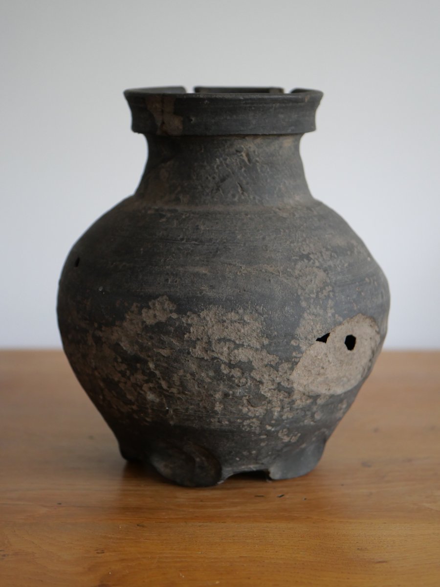 Medieval Globular Jug Made Of Gray Clay With Pinched Feet — Zeeland — 14th Century, Gothic-photo-4