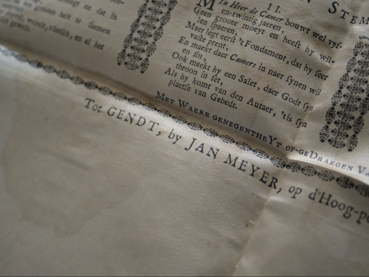 Placard de première messe sur soie, Gand 1749 – Joannes Baptista de Camer – Imprimeur Jan Meyer-photo-4