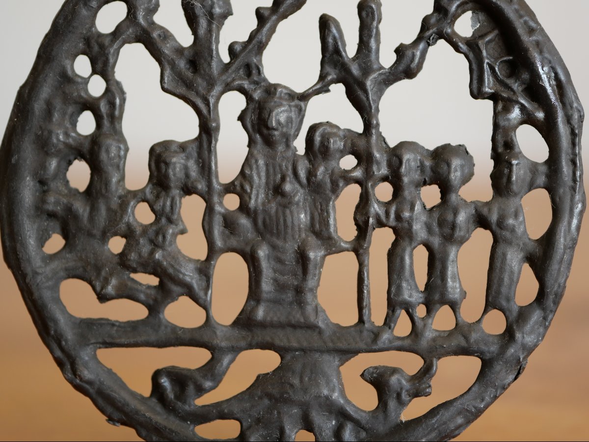 Enseigne de pèlerinage Cologne – Vierge à l’Enfant et Rois Mages – XIVe-XVe siècle, médiéval -photo-2