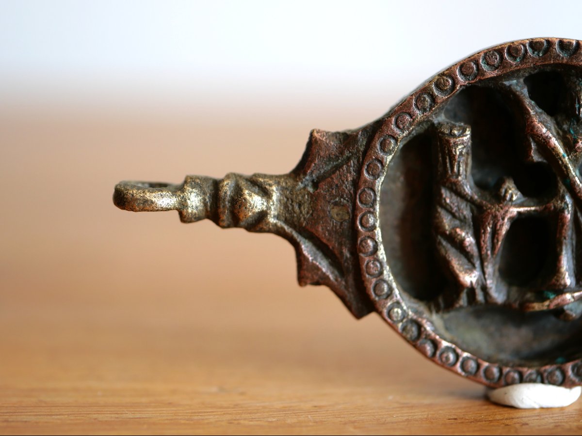 Gothic Belt Pendant Depicting A Jousting Scene – 15th Century, Courtly Love, Medieval, Middle Ages-photo-3