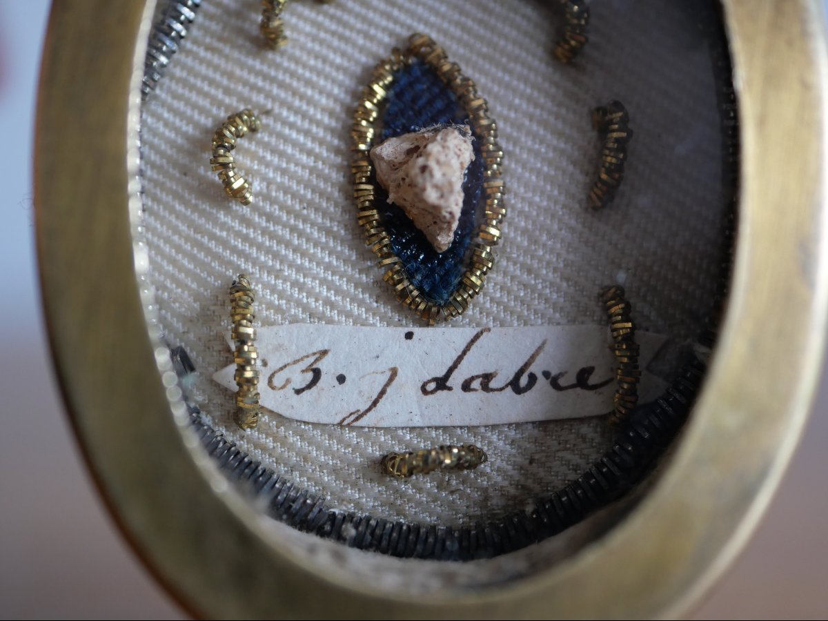 Reliquary Of Saint Benedict Joseph Labre – Relic With Original Roman Certificate From 1874. -photo-3