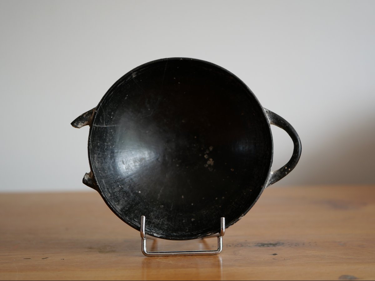 Coupe étrusque bucchero nero, vers 620 av. J.-C. – Provenance Siméon Foucault, Prix de Rome
