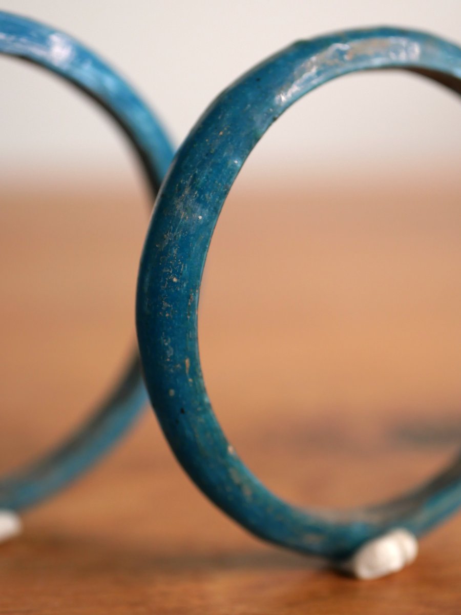 Paire de bracelets d’enfant en verre bleu turquoise – Époque romaine, IIe-IVe siècle, expertisé-photo-3