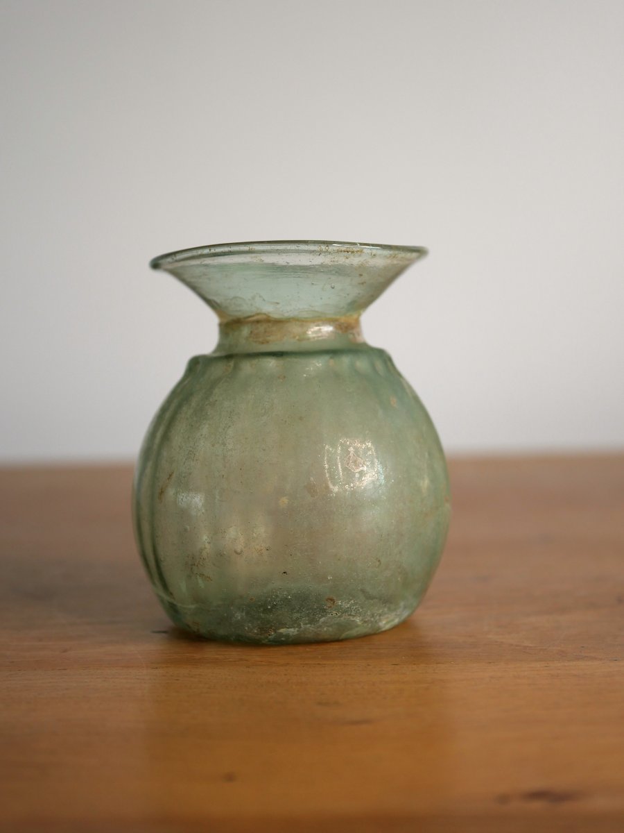 Roman Green Glass Vase With An Ovoid Body And Gadroons – 4th–5th Century, Archaeology -photo-3